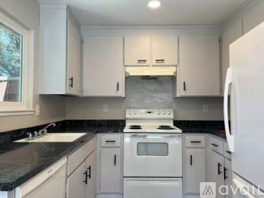 Main picture of 5192 Oxbow Ct