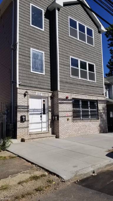 Main picture of 317 14th Ave