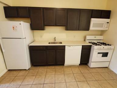 Main picture of 134 Stegman St