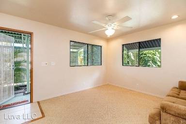 Main picture of 76-221 Oma Pl