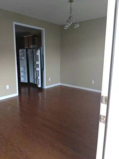 Main picture of 607 Hemingway Cir