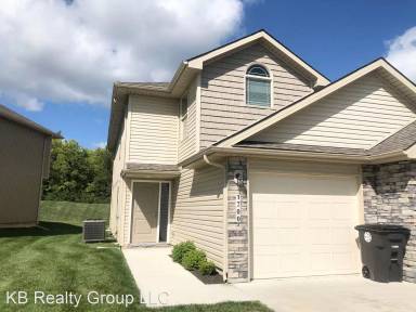 Main picture of 1720 Emily Ln