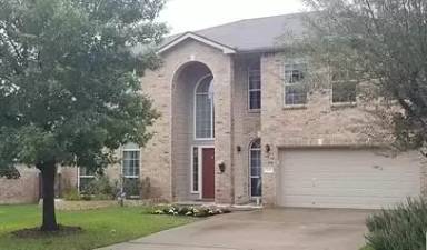 Main picture of 105 W Iowa Dr