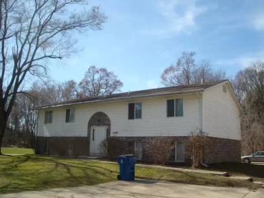 Main picture of 1329 Huntington Ave