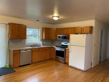 Main picture of 47 Ry-Kris Ln