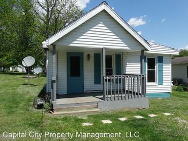 Main picture of 1016 E Beecher Ave