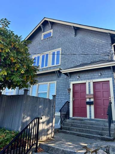 Main picture of 2156 6th Ave W