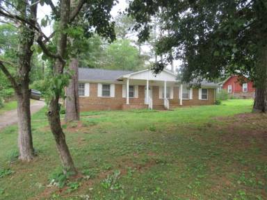 Main picture of 70 Gibson Dr