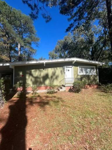 Main picture of 1618 Kentwood Dr