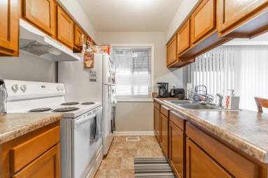 Main picture of 1705 Norton Ave
