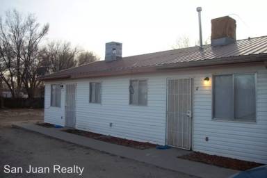 Main picture of 125 E Sycamore Ave