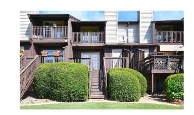 Main picture of Holly Towne Condominiums
