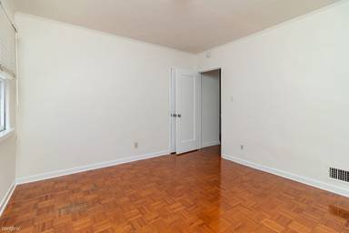 Main picture of 9038 Carson St