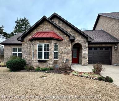 Main picture of 220 W Cobblestone Ct