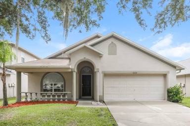 Main picture of 10124 Coldwater Loop