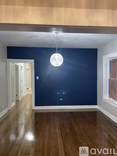 Main picture of 7934 S Loomis Blvd