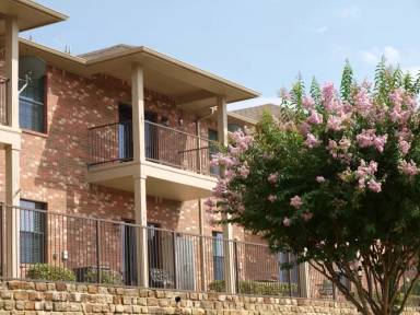 Main picture of 1853 Signal Ridge Pl