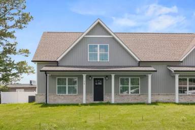 Main picture of 36 Alden Ln