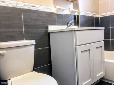 Main picture of 2758 Bronx Park E