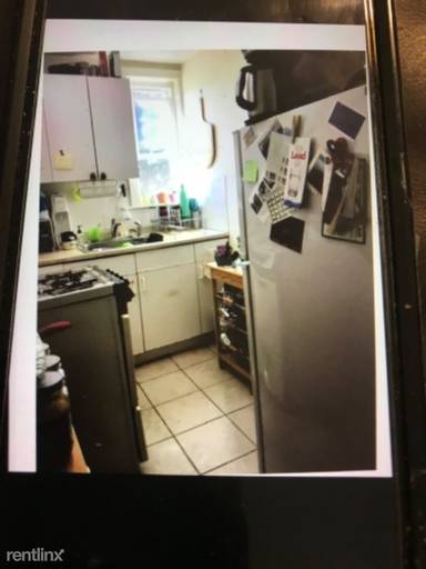 Main picture of 22 Lakeview St