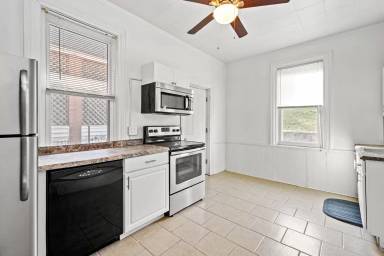 Main picture of 78 Wyoming St