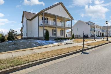 Main picture of 1222 Westlawn Blvd