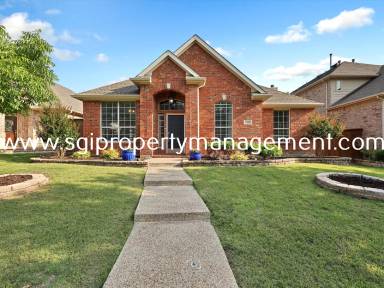 Main picture of 2139 Fox Ridge Trl