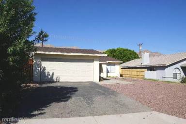 Main picture of 52601 Avenida Navarro