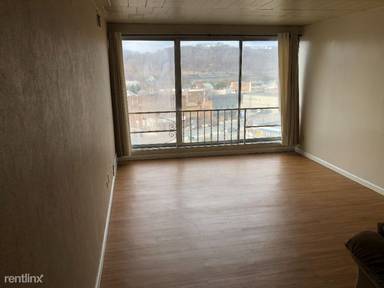 Main picture of 300 4th St