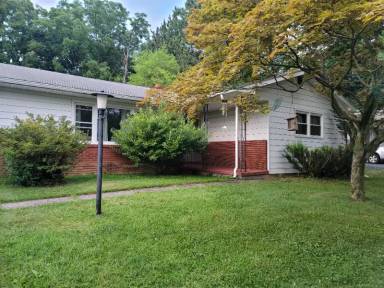 Main picture of 927 Tressler St