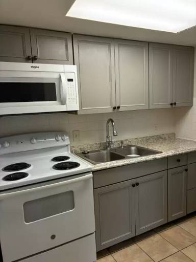 Main picture of 728 Ohio Pike
