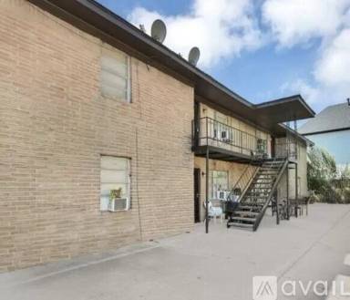 Main picture of 2804 Delano St