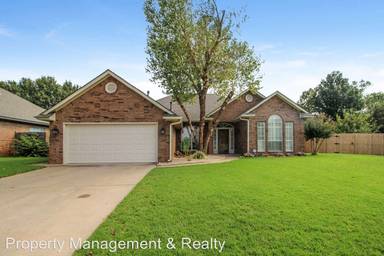 Main picture of 13000 Amberwood Pl