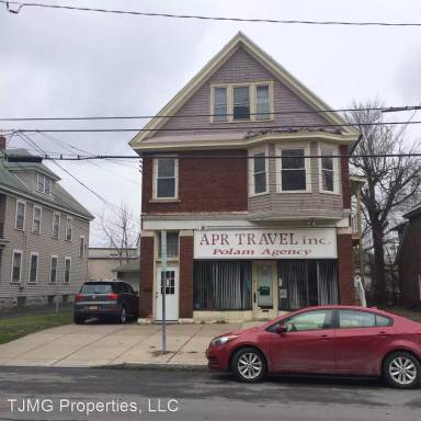 Main picture of 908 Park Ave