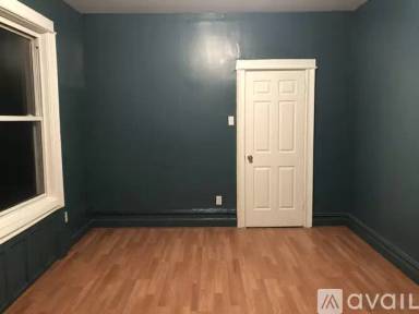 Main picture of 569 Osborn St