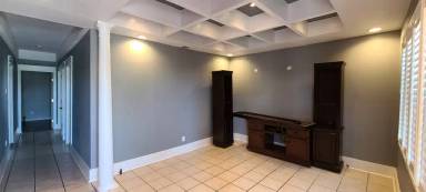 Main picture of 808 S Madison St