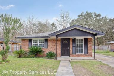 Main picture of 1629 Heights Dr
