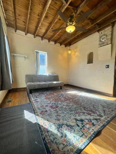 Main picture of 1525 Park Ave NW