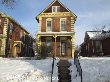 Main picture of 1305 Spring St