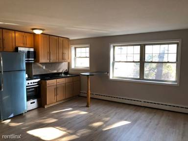 Main picture of 39 Duncan Ave
