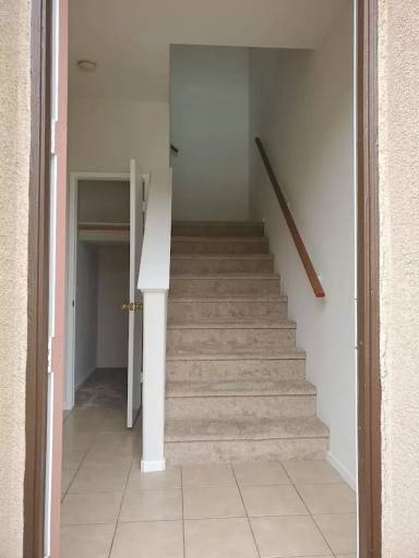 Main picture of 1628 Perennial Ct