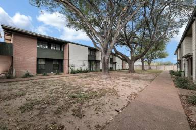 Main picture of 519 S. 4th Avenue - A6