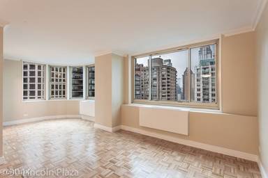 Main picture of 26 E 63rd St