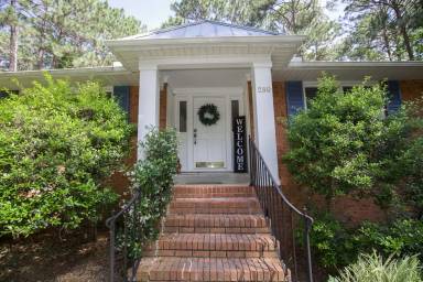 Main picture of 280 Cliff Rd