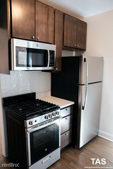 Main picture of 2639-45 N Spaulding Ave