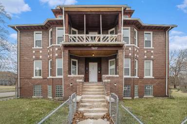 Main picture of 7407 Dunedin St