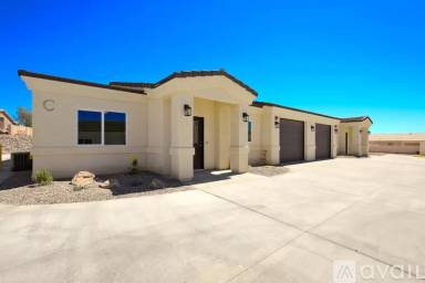 Main picture of 2860 Jamaica Blvd S