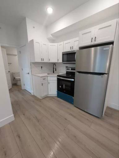 Main picture of 3900 Aspen St