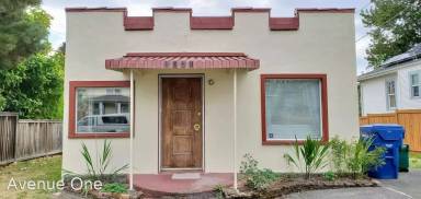 Main picture of 9021 Palatine Ave N