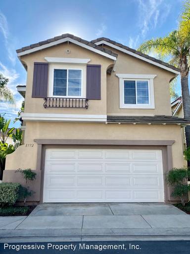 Main picture of 1772 Taylor Ln